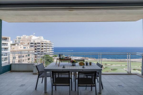 602 Sliema 3bed Seafront With Pool By Homely